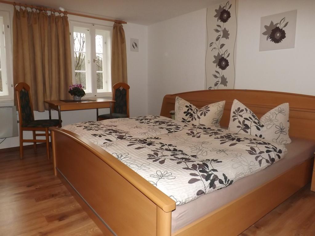 Wehlener Landhaus In Stadt Wehlen, Saechsische Schweiz Kamer foto