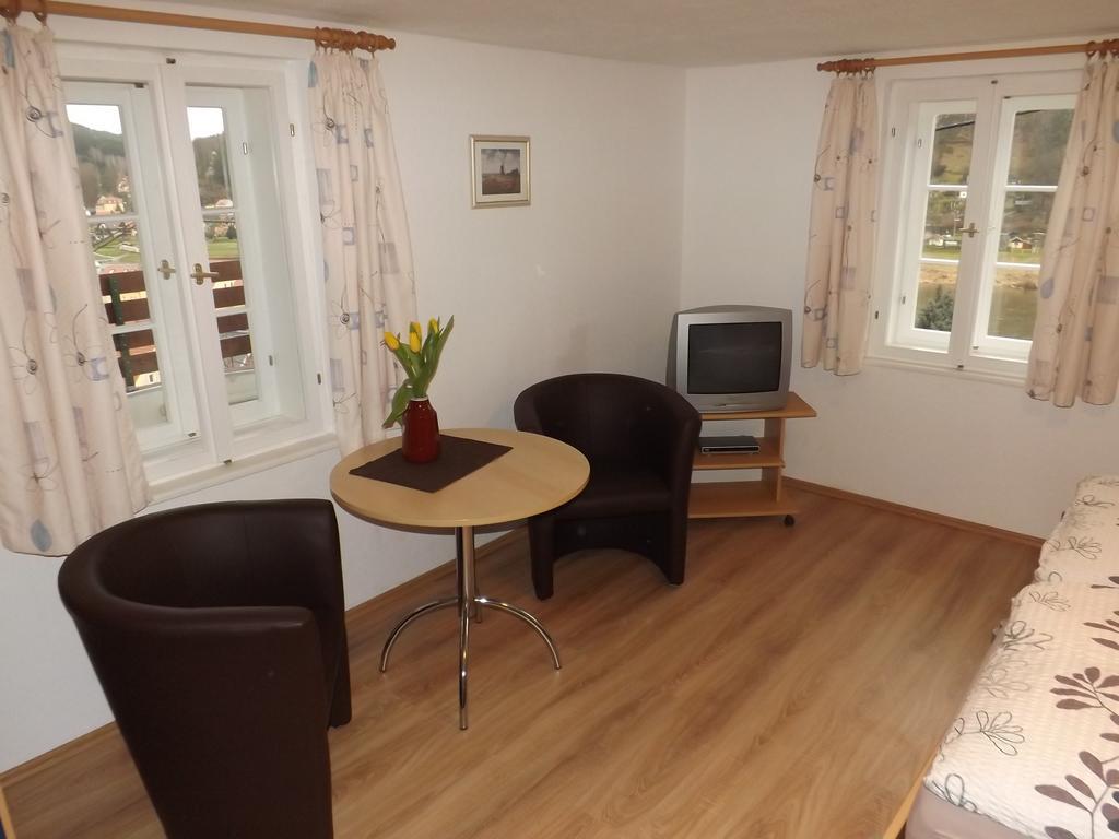 Wehlener Landhaus In Stadt Wehlen, Saechsische Schweiz Kamer foto
