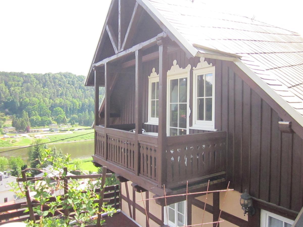 Wehlener Landhaus In Stadt Wehlen, Saechsische Schweiz Buitenkant foto